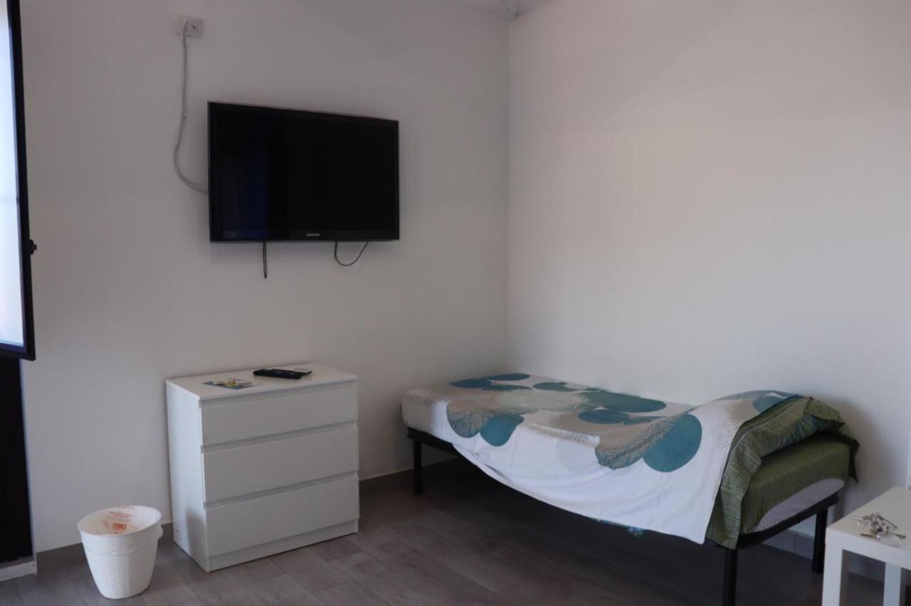 La Conchiglia 2.0 Bed & Breakfast Соверато Марина Екстериор снимка